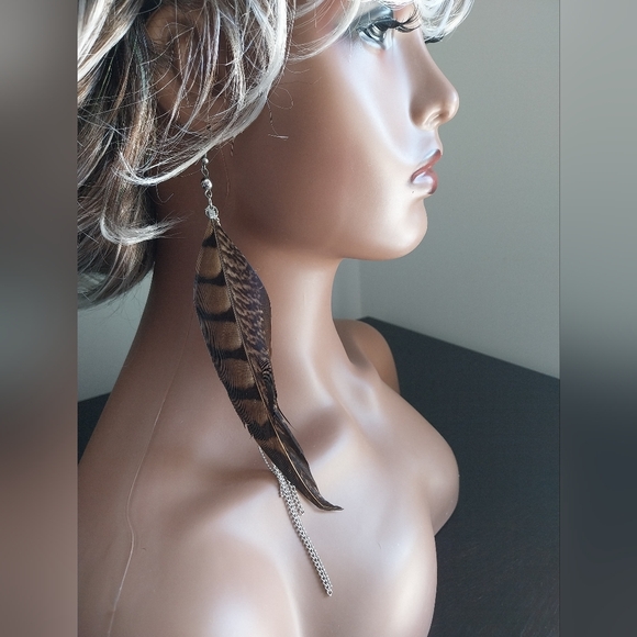 Earrings with Silver Chain - Picture 1 of 9